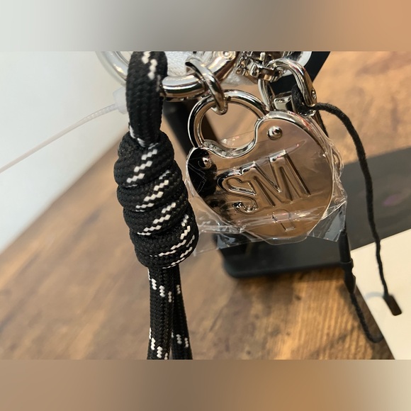 Steve Madden wallet - Picture 3 of 7